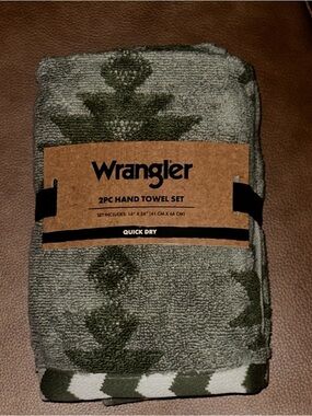NEW Wrangler Green Western Aztec 2 Piece Hand Towel Set 16" X 26"